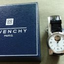 GIVENCHY paris automatic 지방시오픈하트 시계 이미지