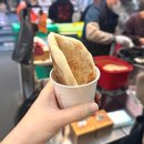 서문시장 아진상가 상점가 | 대구 서문시장 할매호떡 (아들 2대) | 줄 서서 먹는 기름 없는 호떡 맛집