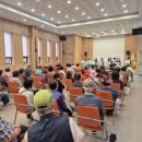 웃음꽃도서관 이미지