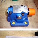 sol relief valve &amp; spool 이미지