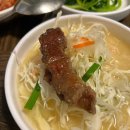 2002돼지마을식당 이미지