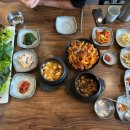 논두렁 우렁쌈밥전문점 이미지