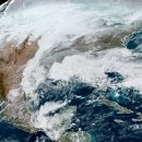 겨울왕국 된 미국…위성으로 본 역대급 ‘폭탄 사이클론’ 이미지