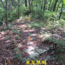 *닭이봉(계봉)=1028m--*곰봉=1014.9m--*벽암산=923.4m(강원.정선.남면.광덕리) 이미지