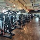 아이언 헬스클럽 이미지