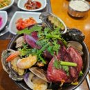통영해물뚝배기 앤 83돼지