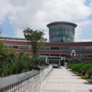 김천시립도서관 정문 이미지