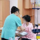 케모포트에 후버니들 삽입 시, 왜 클로르헥시딘을 사용하는 것이 좋을까요? 베타딘(포비돈-요오드)과 비교했을 때 어떤 차이가 있나요? 이미지