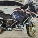 [천안]BMW R1250GS ADV 트로피 판매합니다. 완전풀옵션 23년 4월출고(타이어교환완료) 이미지