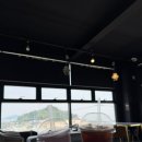 씨더씨 | 선녀바위 해수욕장 근처 을왕동 오션뷰카페 씨더씨 내돈내산 딸기라떼 아메리카노 방문후기