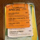 딜리셔스 치킨 이미지