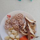 연근 버섯밥 이미지