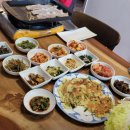 은퇴한 수녀님이 차려주는 9,000원 밥상, 삼겹살까지 구워주는 외할머니 집밥 이미지