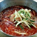 매운냉면으로 유명한 깃대봉냉면집에 가다