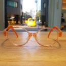 동네 안경 이미지