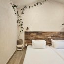 비비엔다 제주 | 제주 협재 감성 숙소 금오름을 담은 돌담집 '비비엔다 제주' 커플룸 10만원대 독채 숙소 후기 (+네이버...