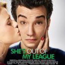 쉬즈 아웃 오브 마이리그 (She`s Out of My League, 2010) - 코미디, 로맨스/멜로 | 미국 | 104 분 | 제이 바루첼, 앨리스 이브 이미지