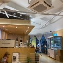 디카프리 완산 | [영천 카페추천] 디카프리 완산_오리지널 도그(스파이시 갈릭), 새우 우동 샐러드 후기