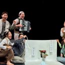 시간을 칠하는 사람 이미지