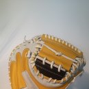 대구고 야구부 신창희 선수 오더 글러브. 엑스클로니 이미지