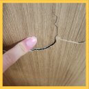 하단8-2 | 방문 부서짐 파손 원상복구 업체 하단 깨짐 교체 없이 복원한 시공 후기