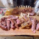 신비의소나무 앞 이미지