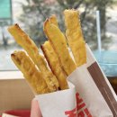 롯데리아 신곡시장점 앞 | 롯데리아 쥐포튀김, 찐 어른이 간식 등장!