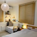 책닦는남자 이미지