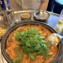 세아 | 사당역 이수역 깔끔한 곱창전골 숨은 맛집, 세아식당 후기 (+새우밭 부추전 추천)