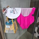 핑크팝 | 수영장에서 돋보이는 쨍한 핫핑크 수영복 리밋 서퍼스코 &#39;핑크팝 스위머&#39;