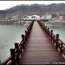 달이 비추는 곳 이미지