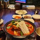 케이푸디 | 전주 아중리 맛집 '기찻길 옆 오막살이' 현지인 추천, 마늘 숙성 닭볶음탕 후기