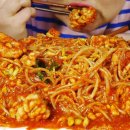 직접 만든 매콤하고 푸짐한 알찜에 흰쌀밥 먹방~! 알이 통통하고 사르르 녹아요 :) 고니, 이리, 콩나물찜 이미지