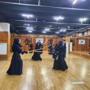 2025년9월10일 수요일 남악검도관 9시30분타임 검도하기 좋은 계절입니다 바른자세 바른마음 기를수있는 남악검도관 이미지