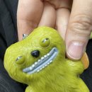 개슴츠레 | [내돈내산] 못생긴게 매력적인 퍼글러 FUGGLER 키링, 랜덤뽑기 후기
