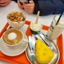 둥이목장 | 가평 디저트 맛집 프롬밀크/목장직영 신선한 우유로 만든 밀크쉐이크와 젖소 테마가 귀여운 카페