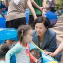 서면동일파크스위트1차 워터파크 대축제에 서은숙 부산진구청장님 방문 이미지