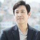 &#39;마약 투약&#39; 혐의 이선균 입건…유흥업소 여종업원 구속(종합) 이미지