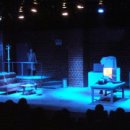 소극장 공터다 이미지