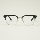 라움안경 이미지