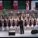 송파 소년소녀합창단의 합창 어버이은혜 서울놀이마당 어버이날 제39회 기념행사에서 이미지
