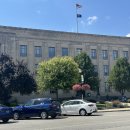 법원 앞 이미지