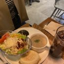 파리바게뜨 충정로역점 이미지