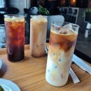 목스(Mox) | 부산 송도 대형카페 MOX COFFEE(목스커피) 도넛 맛집