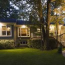 Should You Leave Your Outdoor Lights On All Night? 이미지
