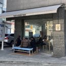 베리앤라떼카페 | 대구 봉산동 카페 도넛맛집 두바이도넛과 키티디저트가 있는 투핸즈투 내돈내산