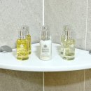 화이트 린넨 하우스 이미지