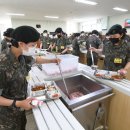 군대도 학교급식처럼..&#39;조리병 없는&#39; 병영식당도 생긴다 이미지