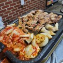 황우와꿀꿀이 | 장승배기 주민 맛집 25년 전통 황우와꿀꿀이 후기
