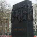 런던 여행8 - 화이트홀 대로를 걸어 호스가즈에서 기마 근위병을 보고는 트라팔가 광장에서 넬슨을 만나다! !!! 이미지